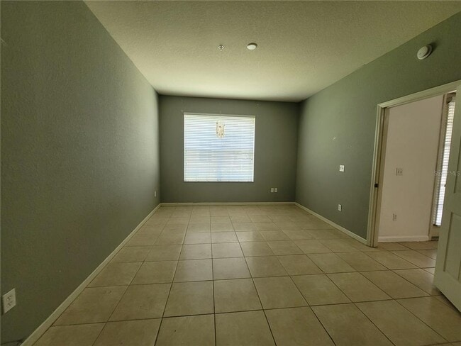Building Photo - 3321 Whitestone Cir
