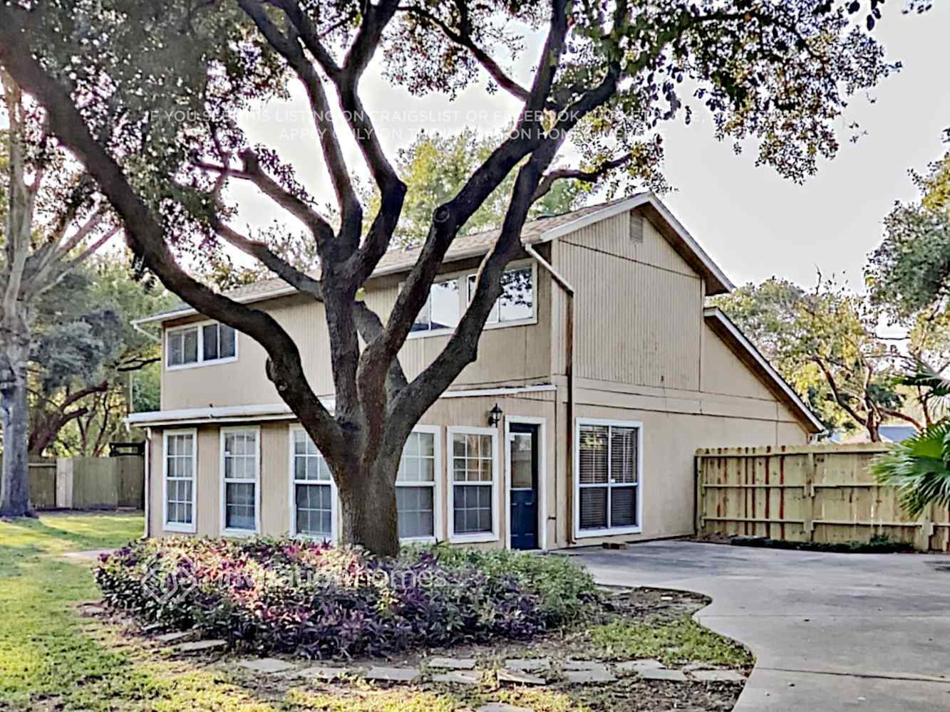 Building Photo - 18007 Autumn Trails Ln