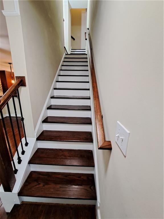 Building Photo - 221 Semel Cir NW