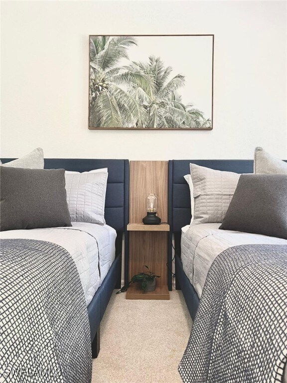 Building Photo - 220 18th Ave NW