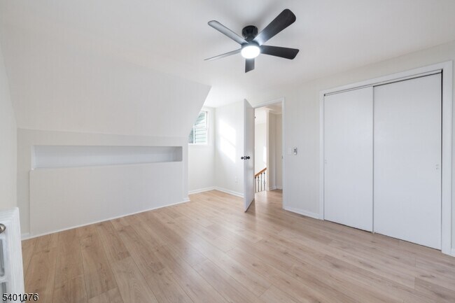 Building Photo - 71 Broad St