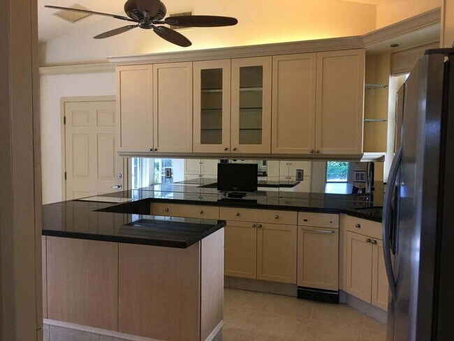 Building Photo - 12751 Touchstone Pl