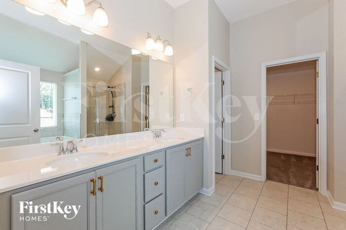 Building Photo - 3669 Broadwick Ln