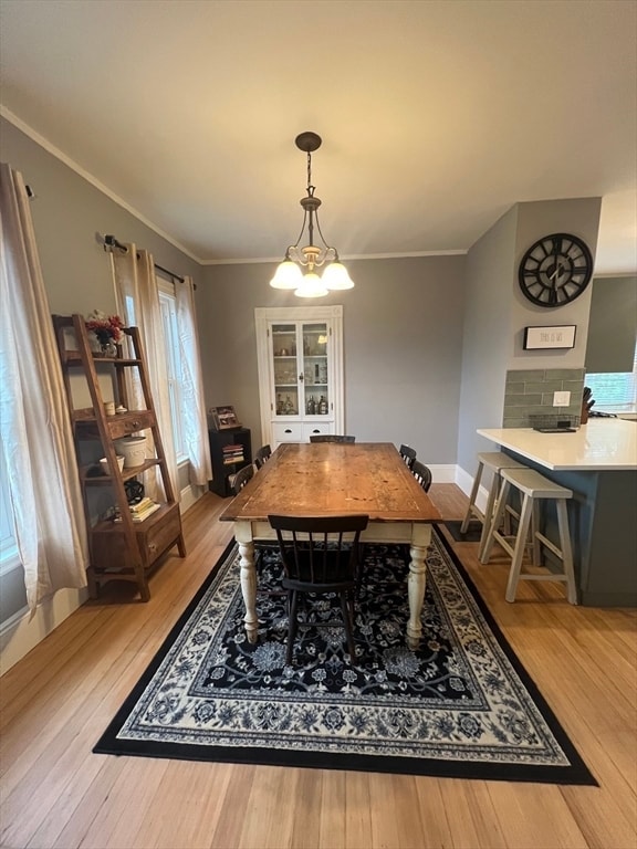 Building Photo - 43 Robinson St