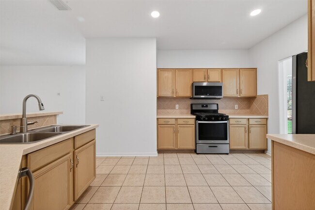 Building Photo - 19530 Harvest Stream Way