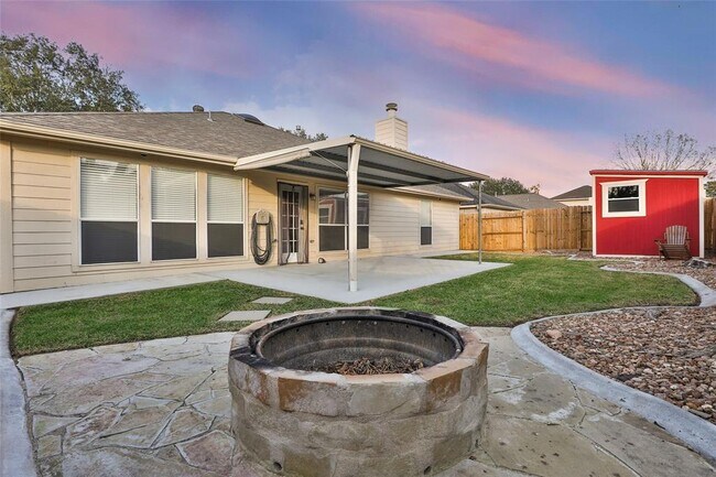 Building Photo - 19919 Upland Creek Dr