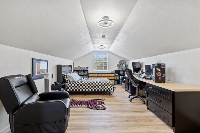 Building Photo - 310 Saddle Blanket Dr
