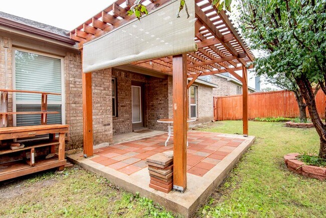 Building Photo - 1113 Chambers Ln