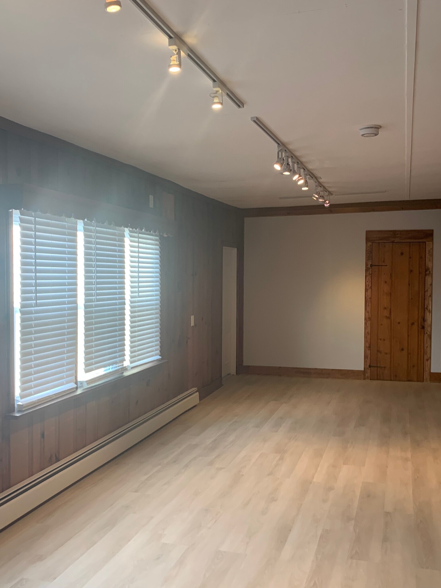 Building Photo - 7 Public Sq