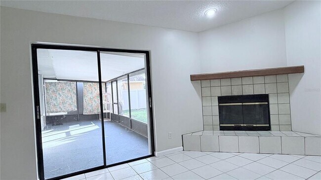 Building Photo - 11803 Classic Lake Way