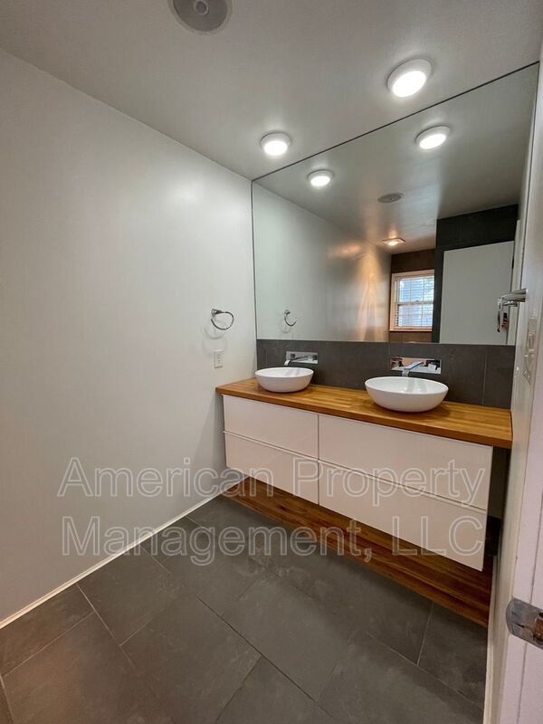 Building Photo - 3756 S Braden Pl