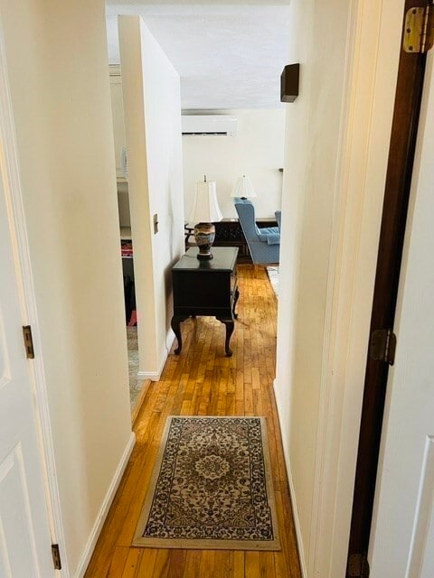 Building Photo - 438 Old Bedford Rd