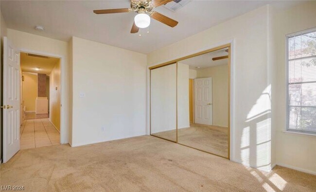 Building Photo - 8164 Sedona Sunset Dr