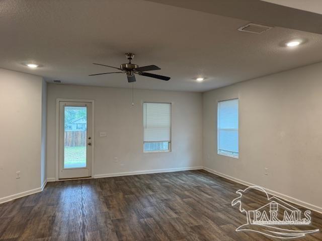 Building Photo - 7416 Oak Lake Blvd