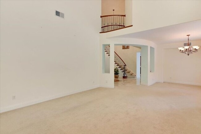 Building Photo - 208 Otter Glen Ct