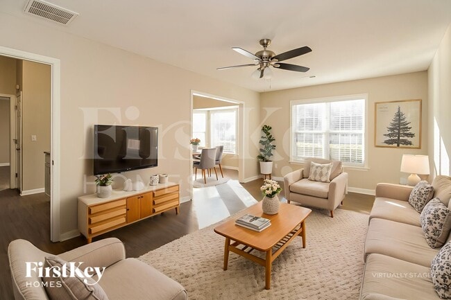 Building Photo - 4705 Meadowcroft Rd