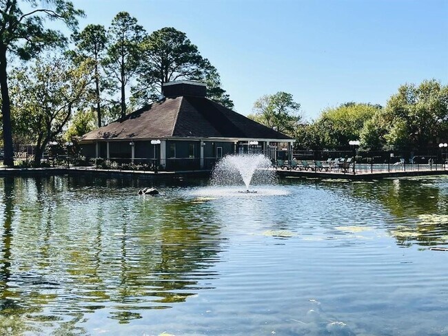 Building Photo - 5801 Lumberdale Rd