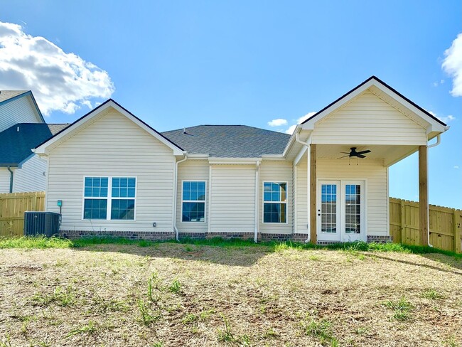 Building Photo - 421 Ayden Ln