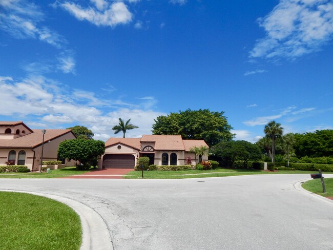 Building Photo - 22864 Marbella Cir