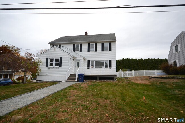 Building Photo - 41 Sorensen Rd