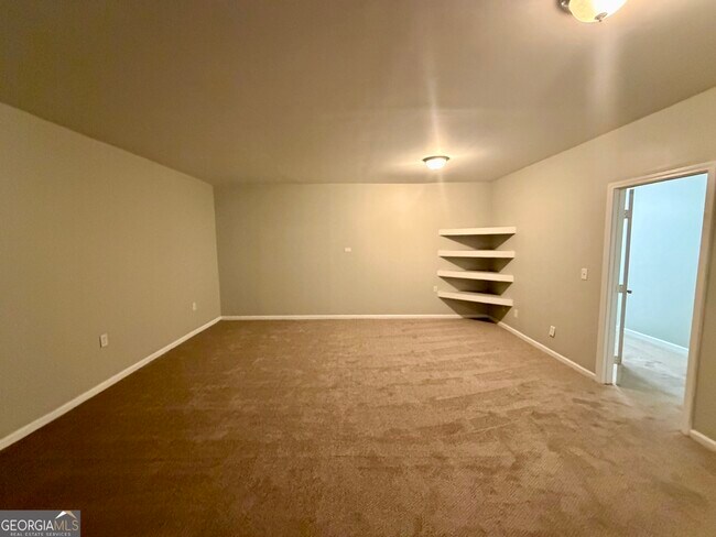 Building Photo - 209 Stagecoach Ridge