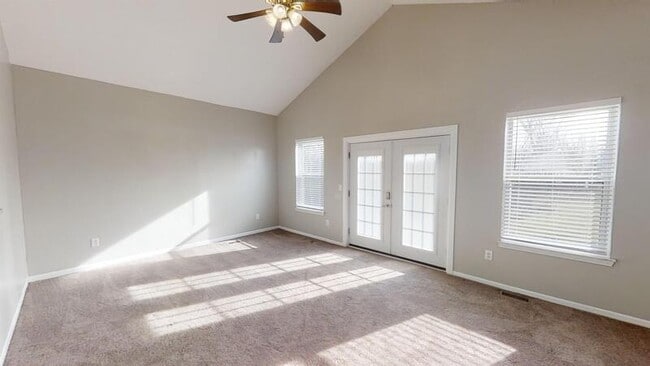 Building Photo - 7812 Thornhill Dr