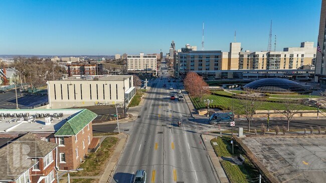 Building Photo - The Kimberly