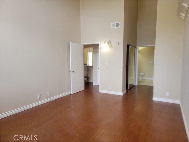 Building Photo - 5500 Torrance Blvd