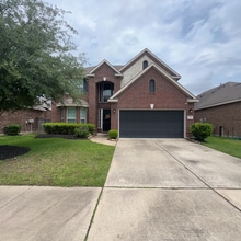 Building Photo - 13525 Northline Lake Dr