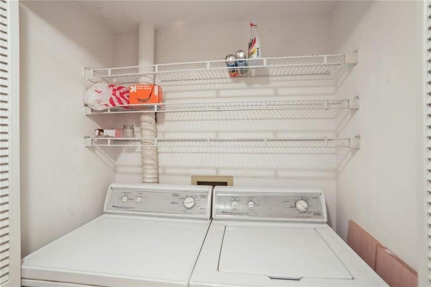 Building Photo - 199 14th St NE