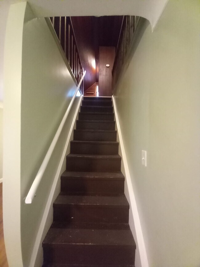 Building Photo - 24833 Bennett St