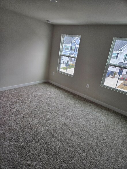 Building Photo - 18353 Centennial Cir