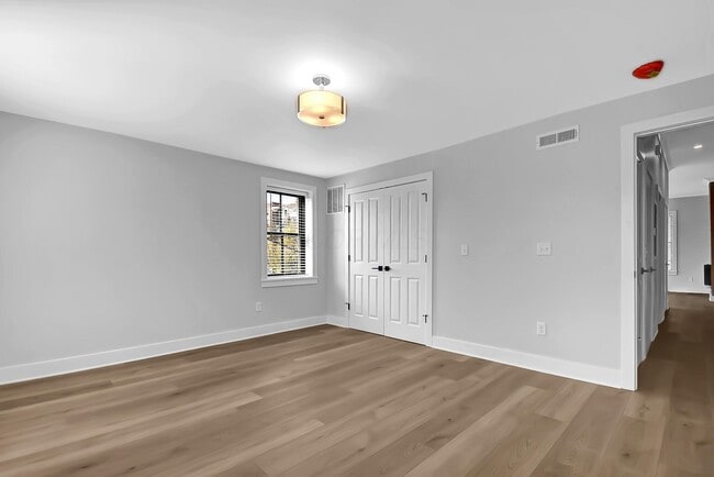 Building Photo - 88 W Frankfort St