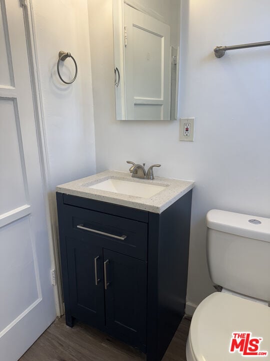 Building Photo - 2560 Venice Blvd.