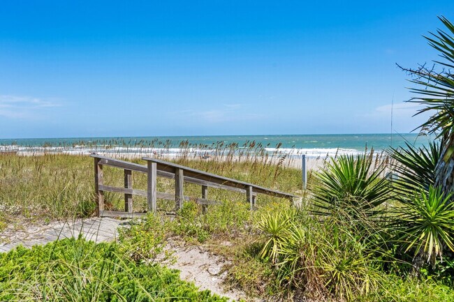 Building Photo - 269 Debordieu Blvd