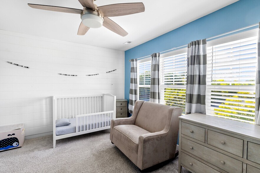 Building Photo - 2138 Perennial Cir