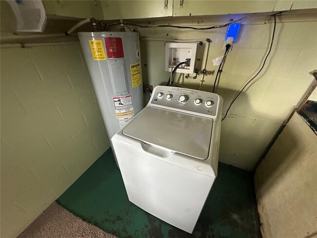 Building Photo - 918 Gloriosa Ave