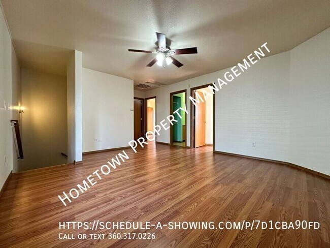 Building Photo - 4206 Wonderwood Ln SE