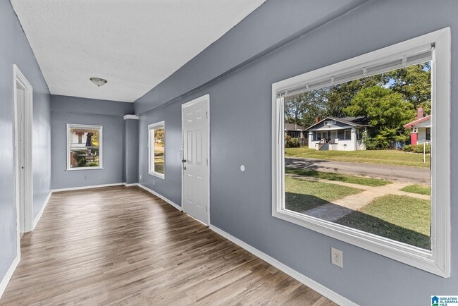 Building Photo - 3 Bedroom in Princeton West