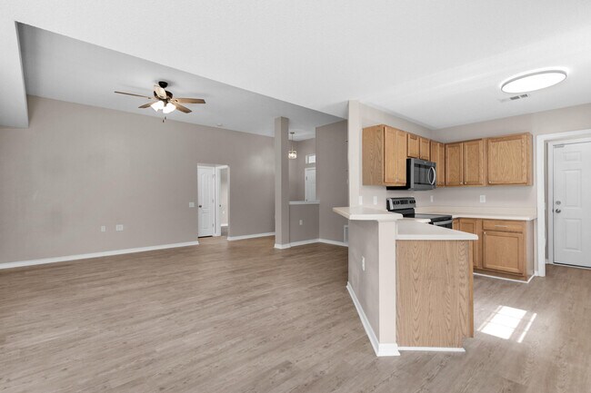 Building Photo - 1477 Sturbridge Pl
