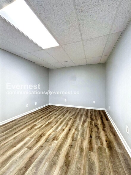 Building Photo - 6441 Osprey Trail