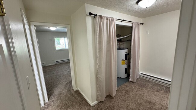 Building Photo - 608 Duplex