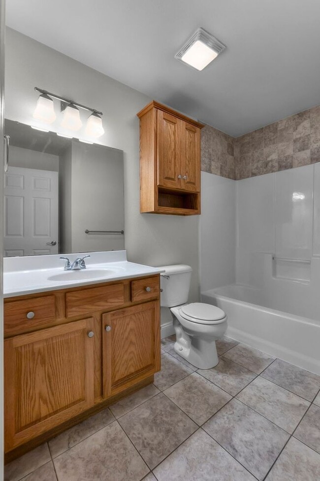 Building Photo - 2644/2646 Travelers Way