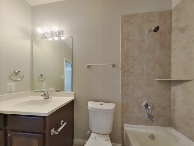 Building Photo - 1020 Heritage Timbers Dr
