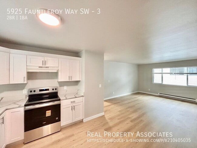 Building Photo - 5925 Fauntleroy Wy SW
