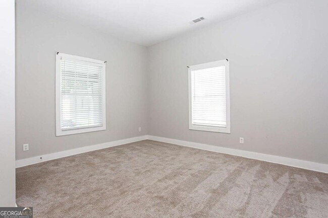 Building Photo - 1583 Elixir Ave SW