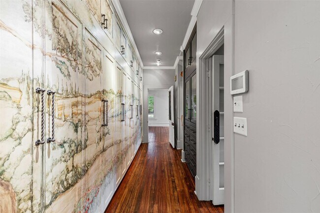 Building Photo - 5609 Vickery Blvd