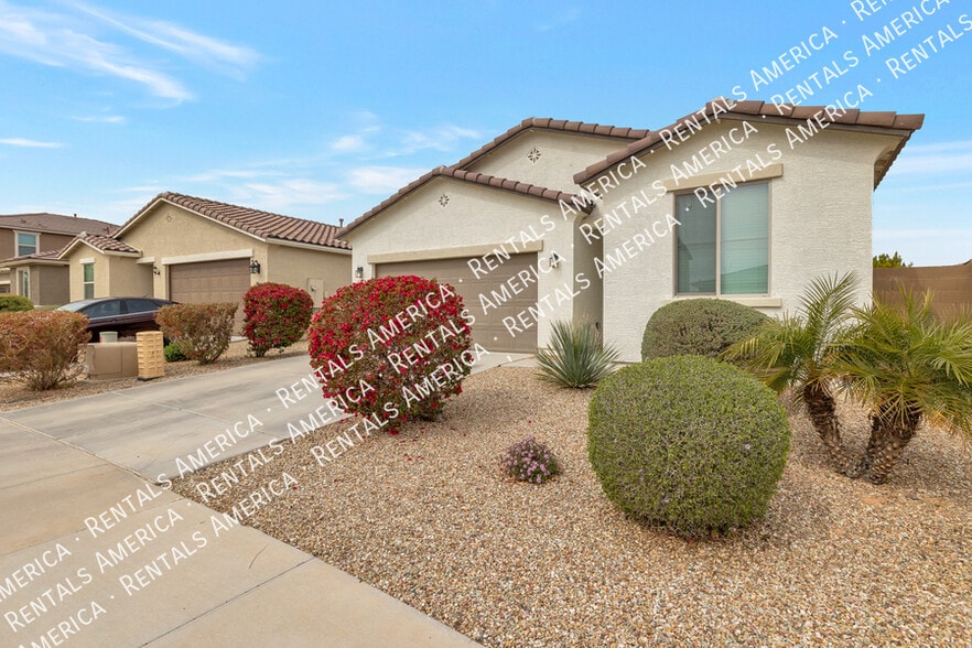 Building Photo - 16614 W Shangri La Rd
