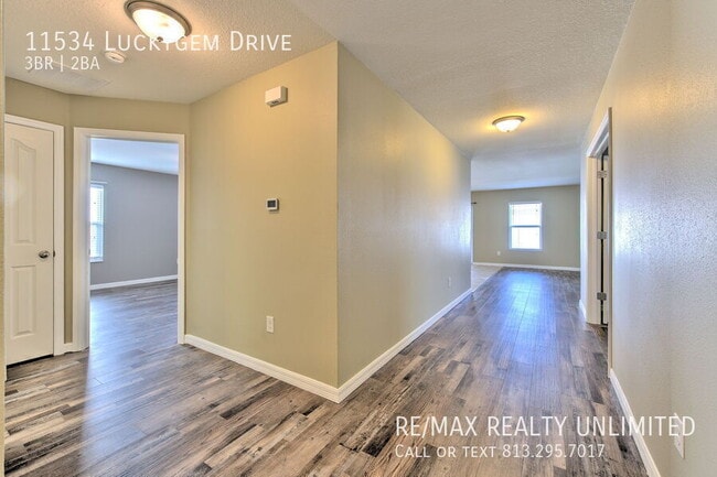 Building Photo - 11534 Luckygem Dr