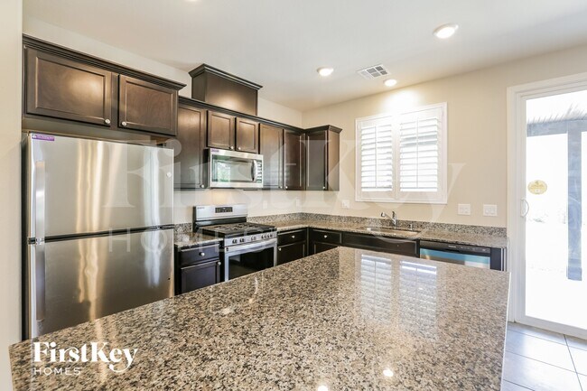 Building Photo - 4348 Browns Creek Ave